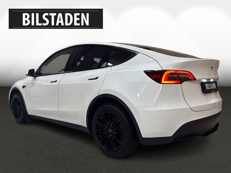 Tesla Model Y Long Range AWD 5d
