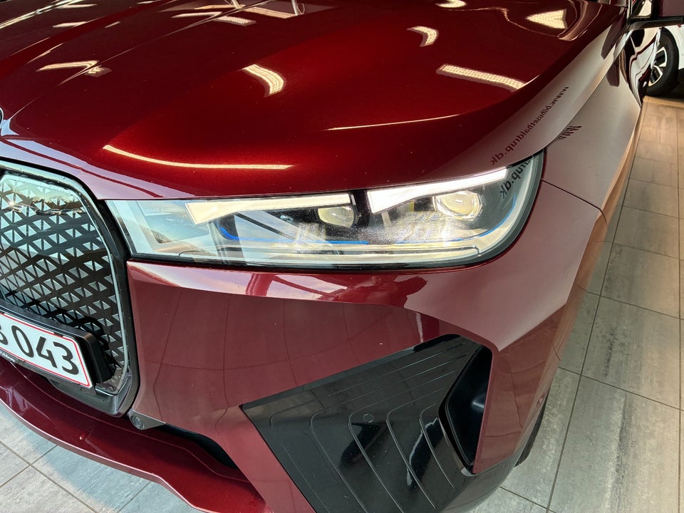 BMW iX xDrive50 Supercharged 5d
