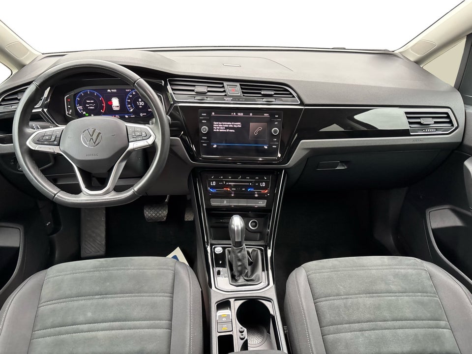 VW Touran 1,5 TSi 150 Highline DSG 7prs 5d