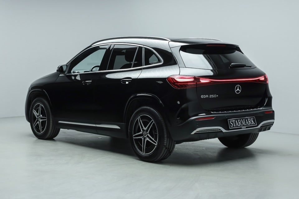 Mercedes EQA250+ AMG Advance 5d
