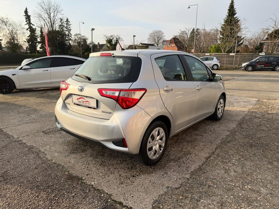 Toyota Yaris 1,5 Hybrid H2 e-CVT 5d