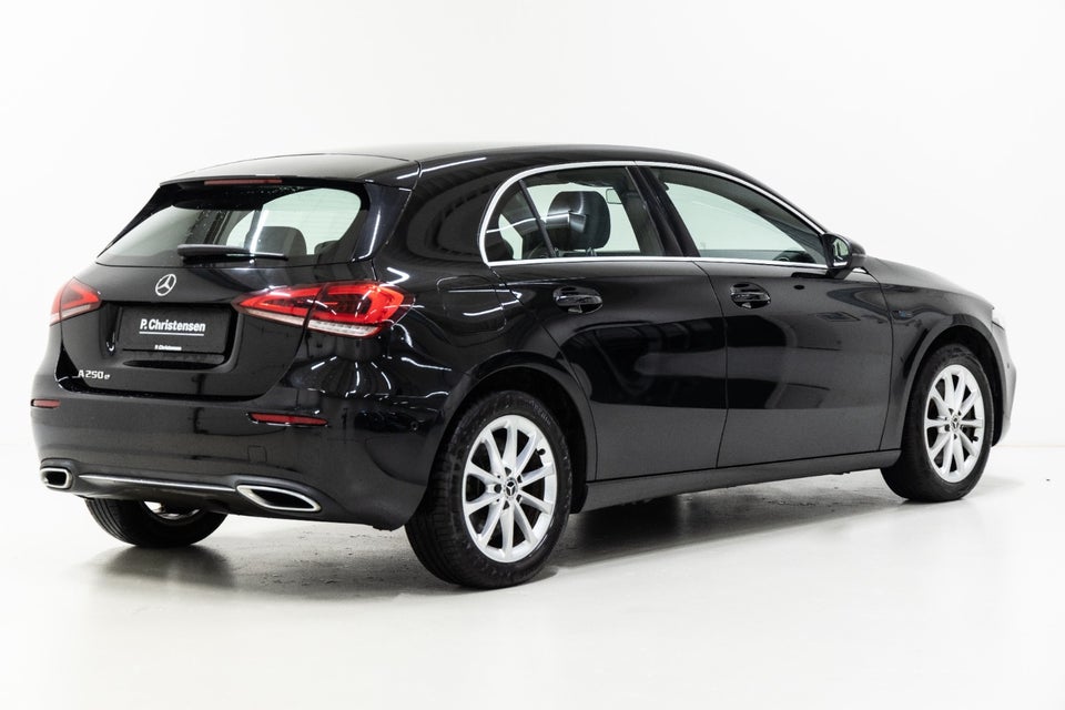 Mercedes A250 e 1,3 Progressive aut. 5d