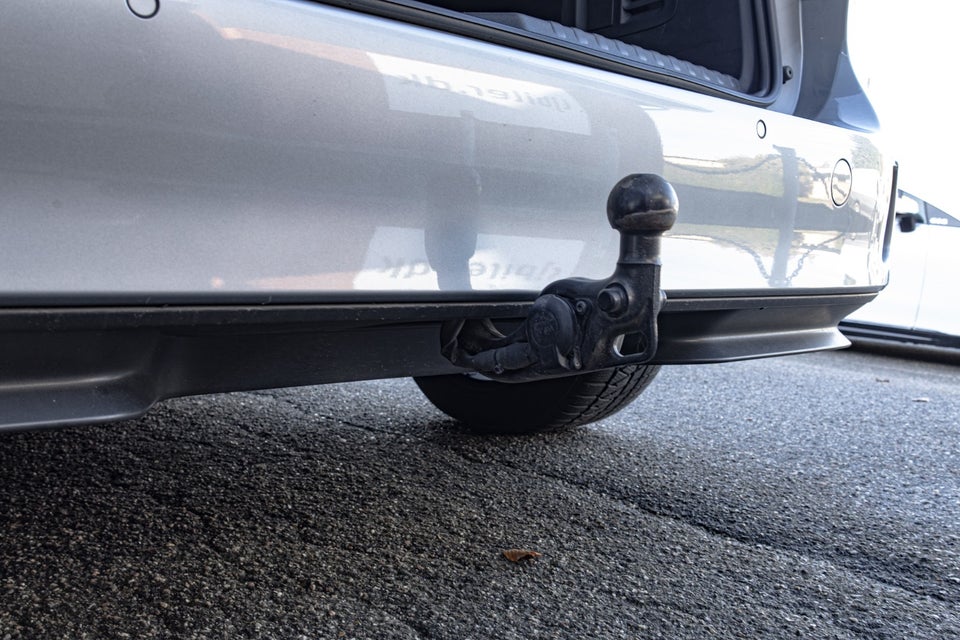 VW ID.Buzz 77 Pro SWB 5d