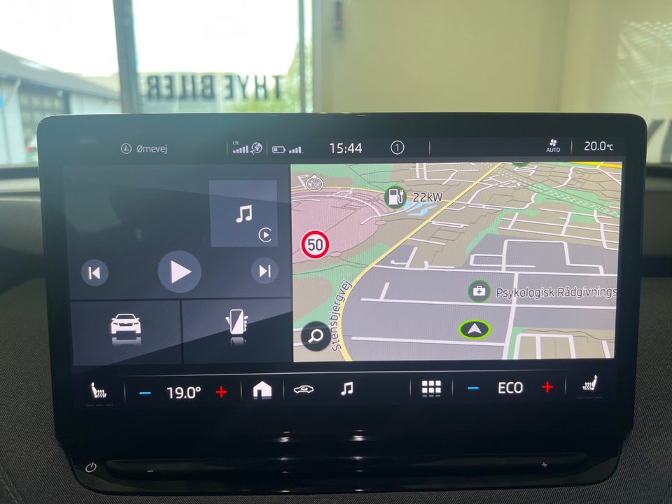 Skoda Enyaq 80 iV Loft 5d