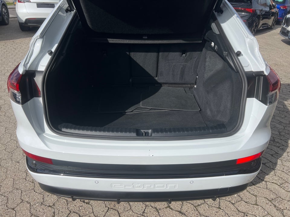 Audi Q4 e-tron 45 S-line Sportback quattro 5d