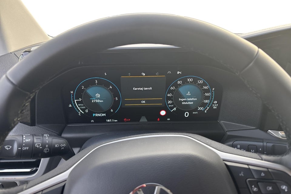 VW Transporter 2,0 TDi 110 Kassevogn lang