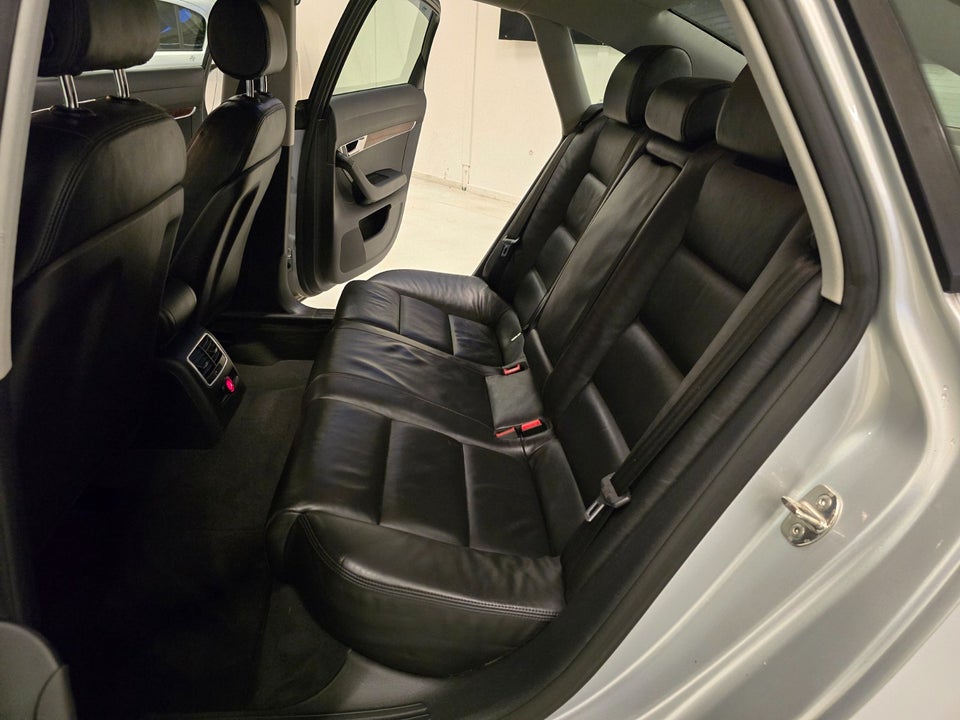 Audi A6 2,4 V6 Multitr. 4d