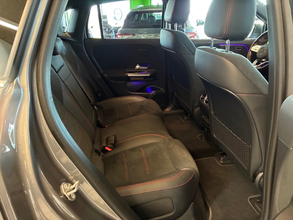 Mercedes EQA300 AMG Line 4Matic 5d