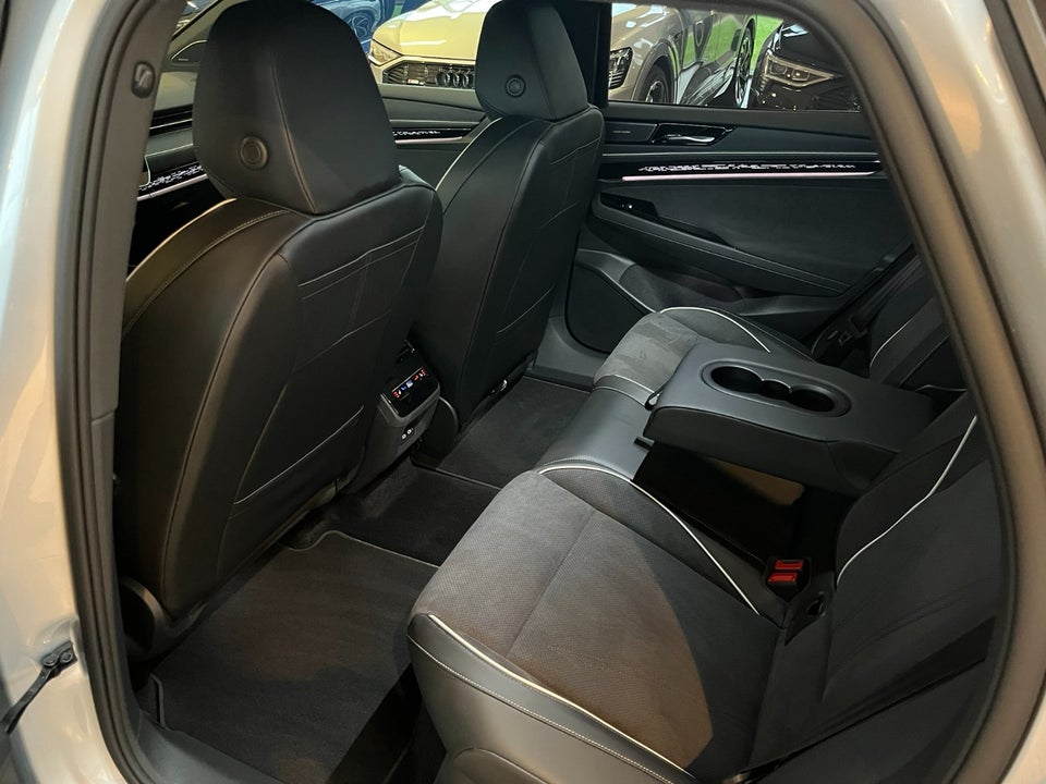 VW ID.7 77 Style Tourer 5d