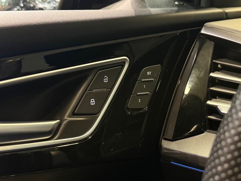 Audi Q4 e-tron 40 S-line Sportback 5d