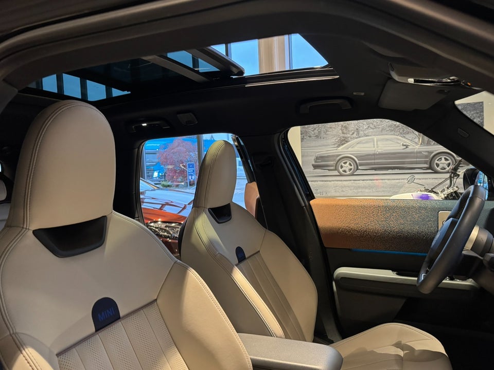 MINI Countryman E Favoured Trim L 5d