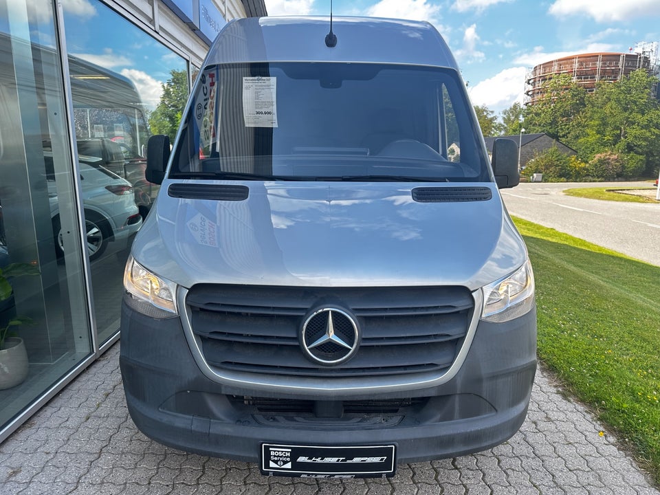 Mercedes Sprinter 317 2,0 CDi A2 Kassevogn aut. RWD