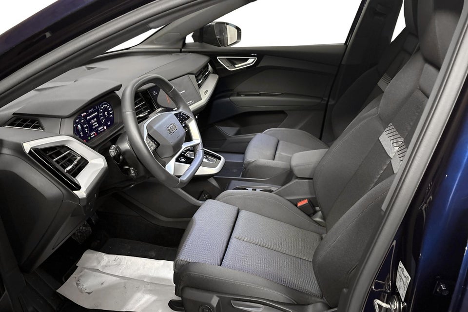 Audi Q4 e-tron 45 Progress 5d