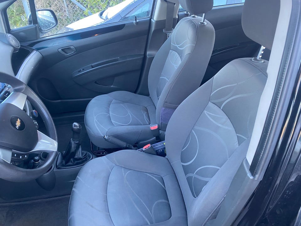 Chevrolet Spark 1,0 LS 5d