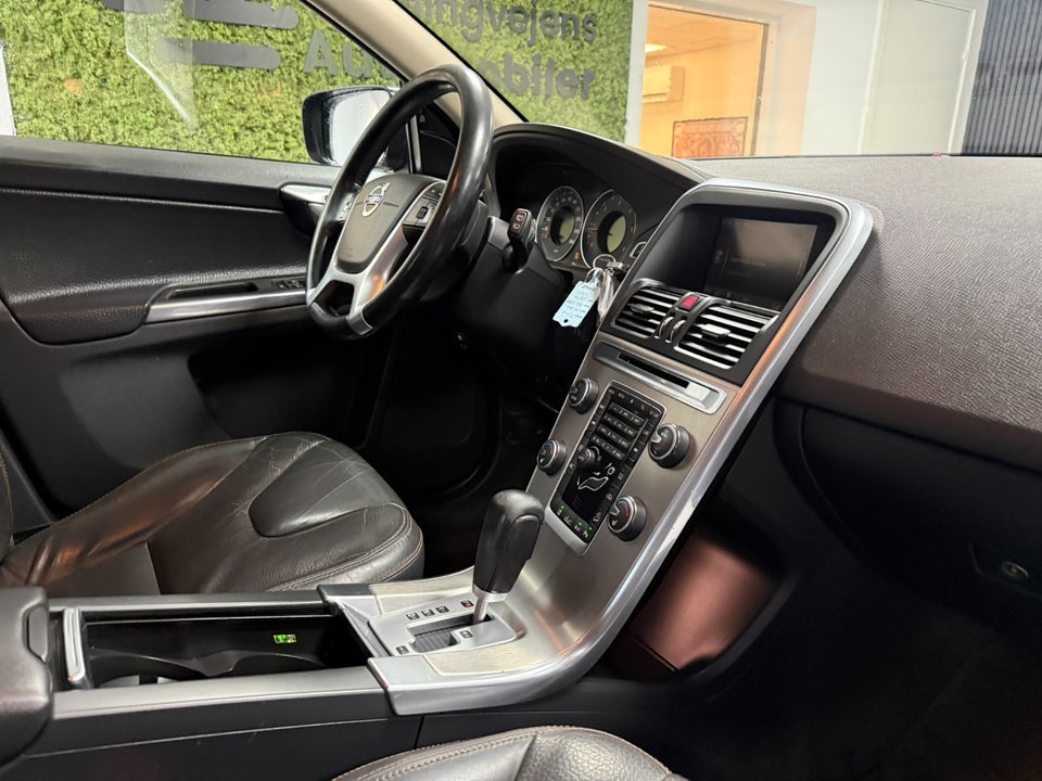 Volvo XC60 2,0 D3 136 Kinetic aut. Van 5d