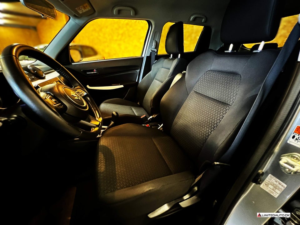 Suzuki Swift 1,2 Dualjet mHybrid Exclusive+ 5d