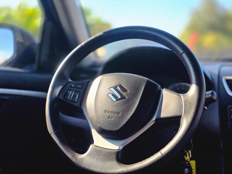 Suzuki Swift 1,2 GL 5d