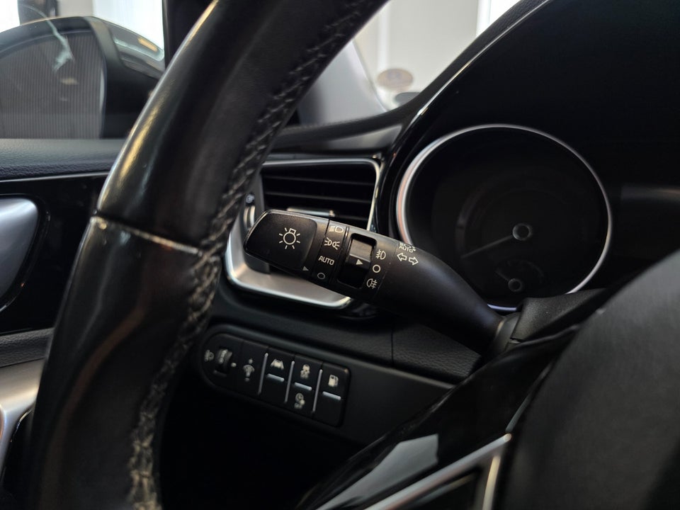 Kia Ceed 1,6 PHEV Prestige SW DCT 5d