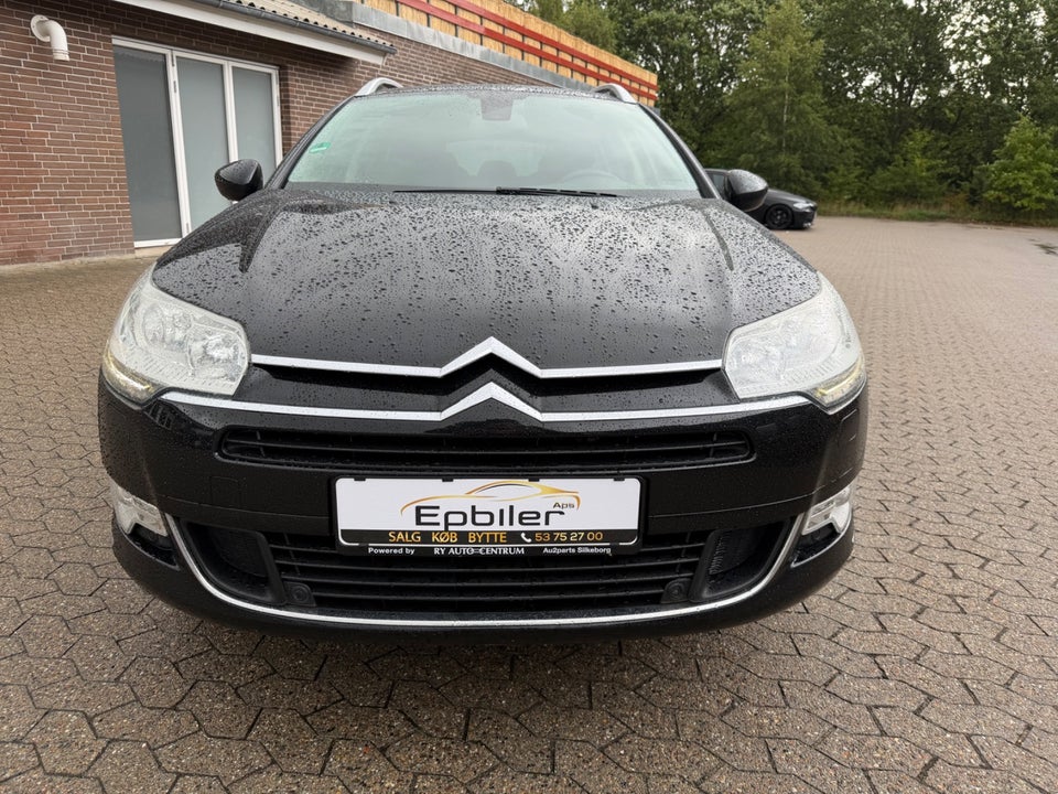 Citroën C5 2,0 HDi 140 Comfort Tourer 5d