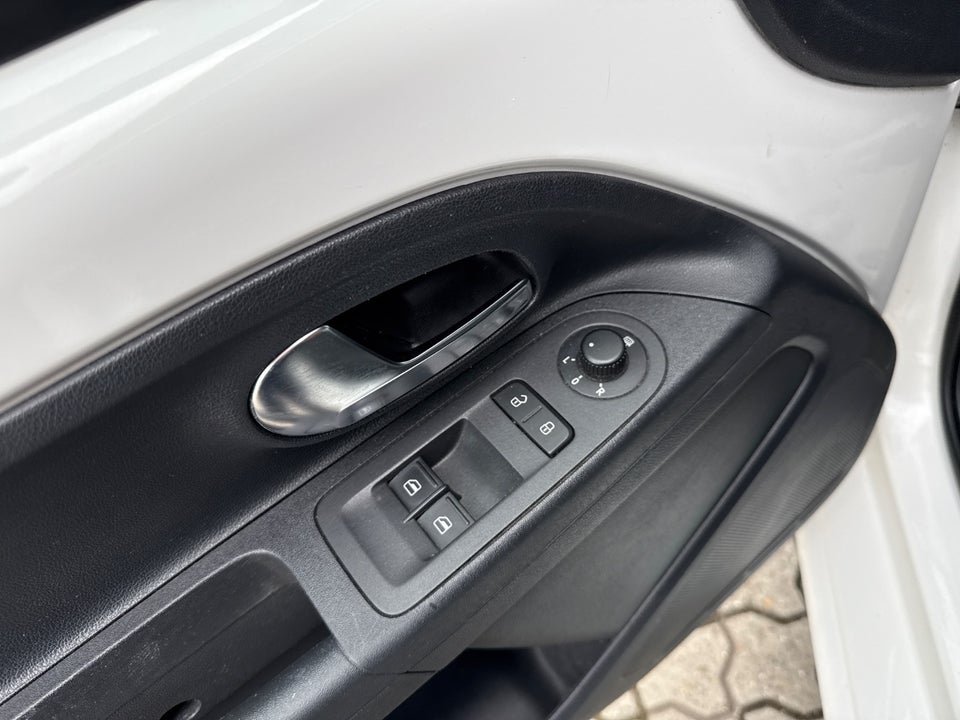 VW Up! 1,0 60 Move Up! BMT 5d