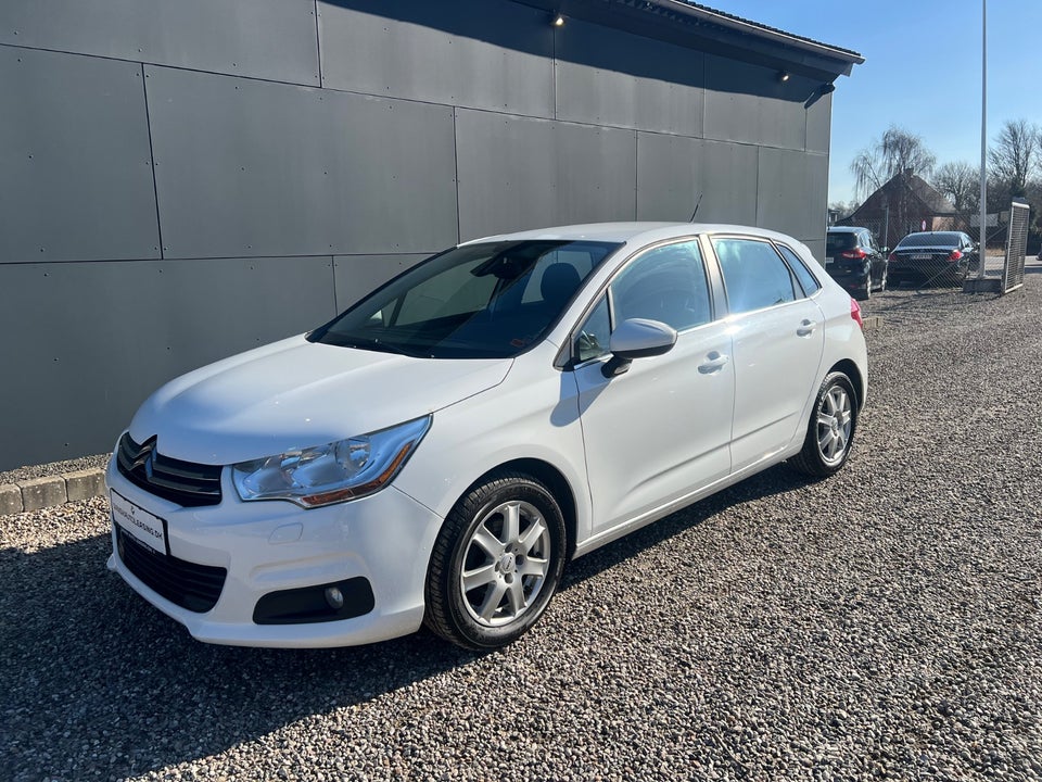 Citroën C4 1,6 e-HDi 115 Seduction E6G 5d