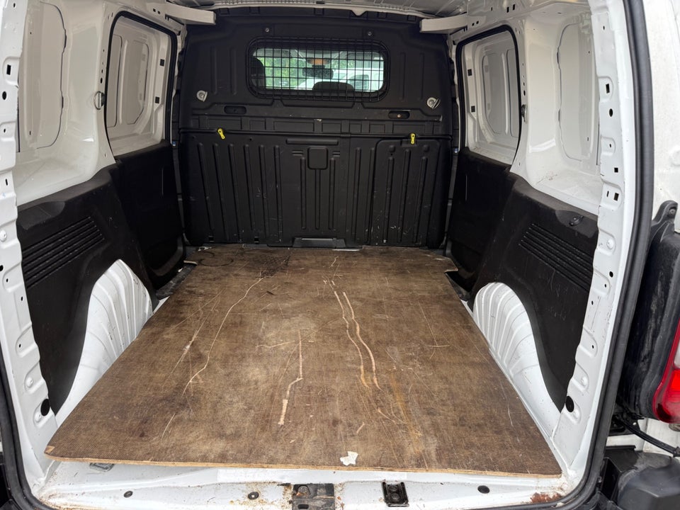 Peugeot Partner 1,5 BlueHDi 100 L1V1 Plus Van