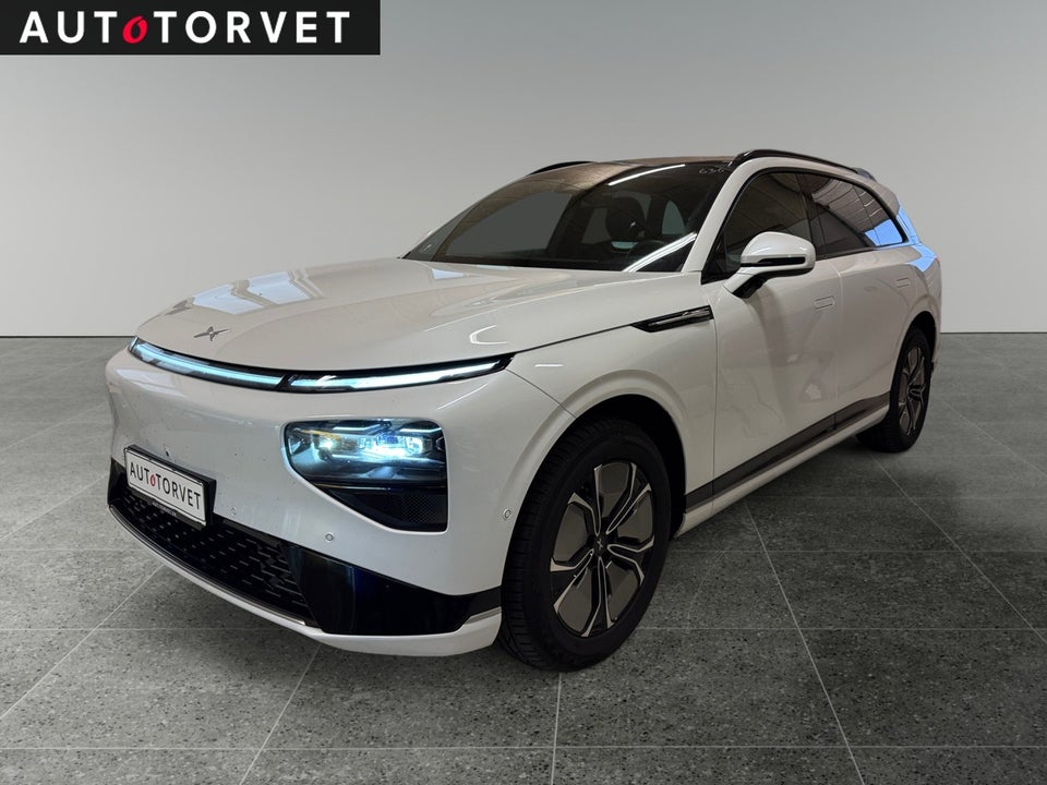 Xpeng G9 Standard Range 5d