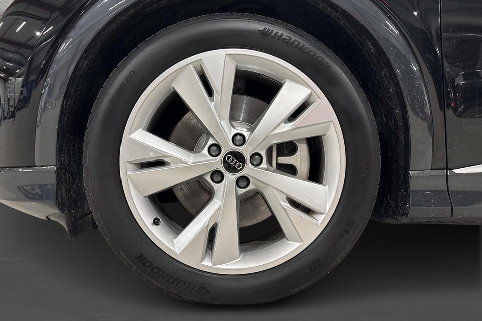 Audi Q4 e-tron 45 Progress 5d