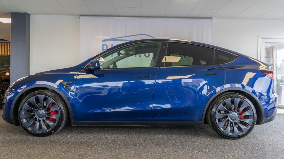 Tesla Model Y Performance AWD 5d