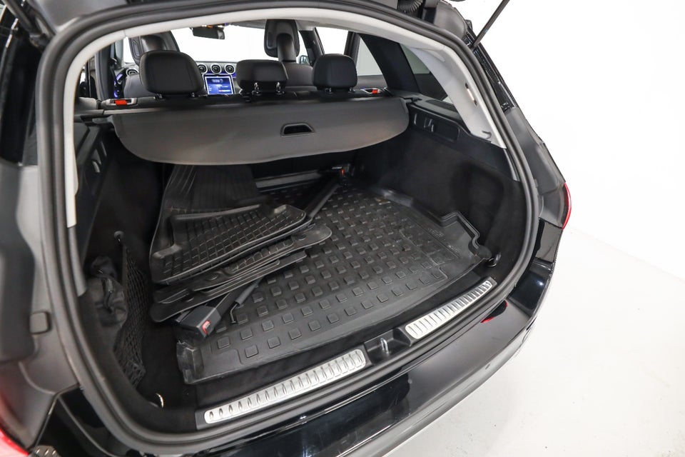 Mercedes C200 1,5 AMG Line stc. aut. 5d