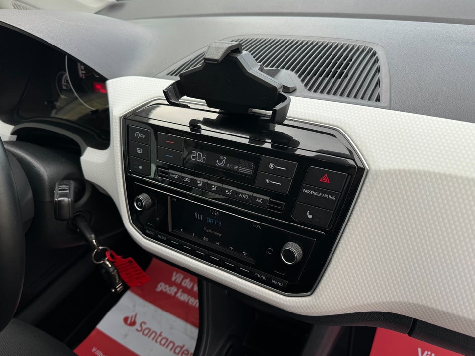 VW Up! 1,0 MPi 60 Design Up! BMT 5d