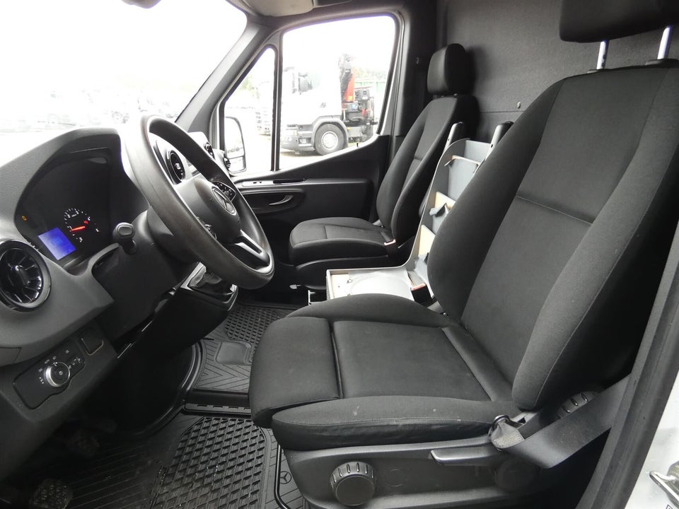 Mercedes Sprinter 316 2,2 CDi A2 Kassevogn RWD
