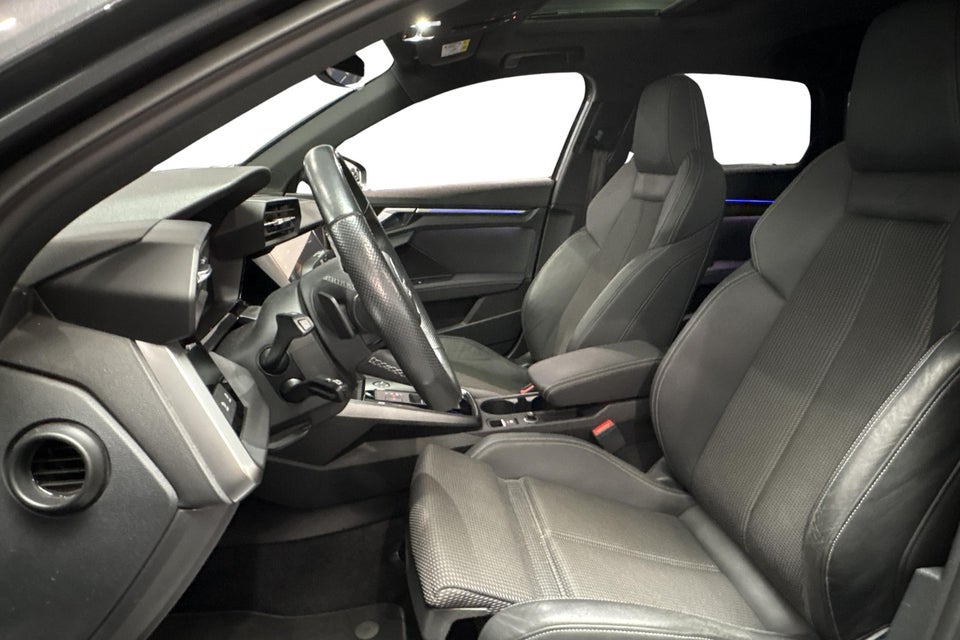 Audi A3 40 TFSi e S-line Sportback S-tr. 5d