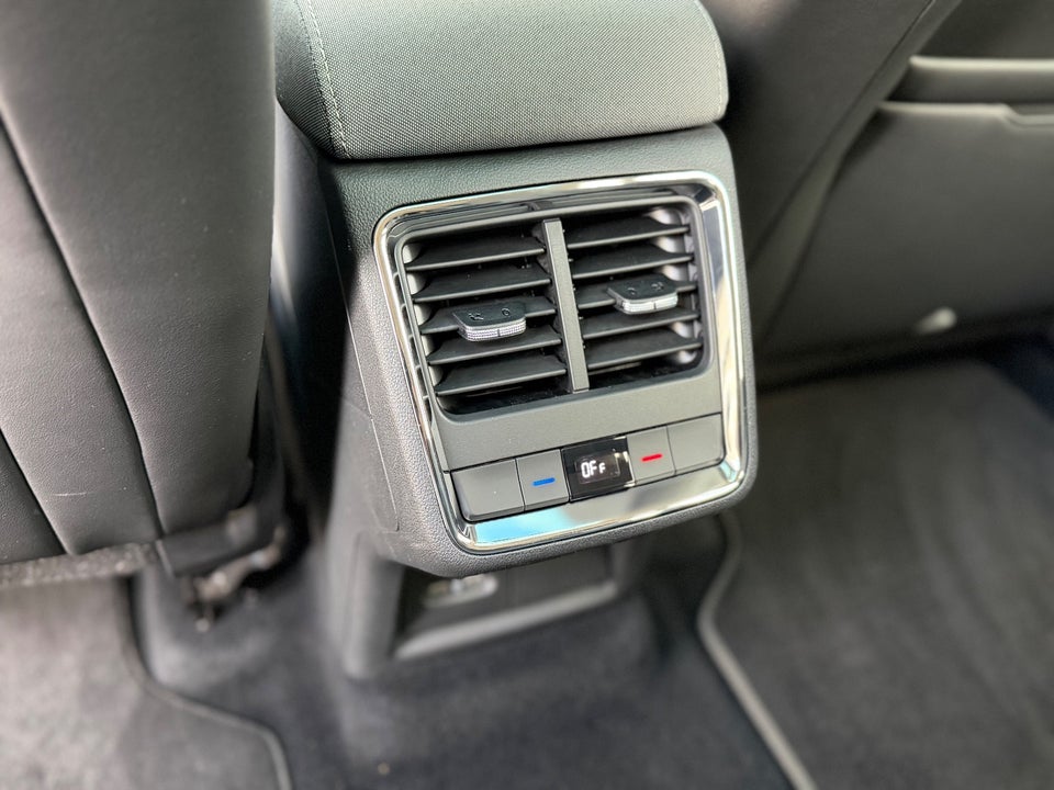 Skoda Enyaq 80 iV 5d