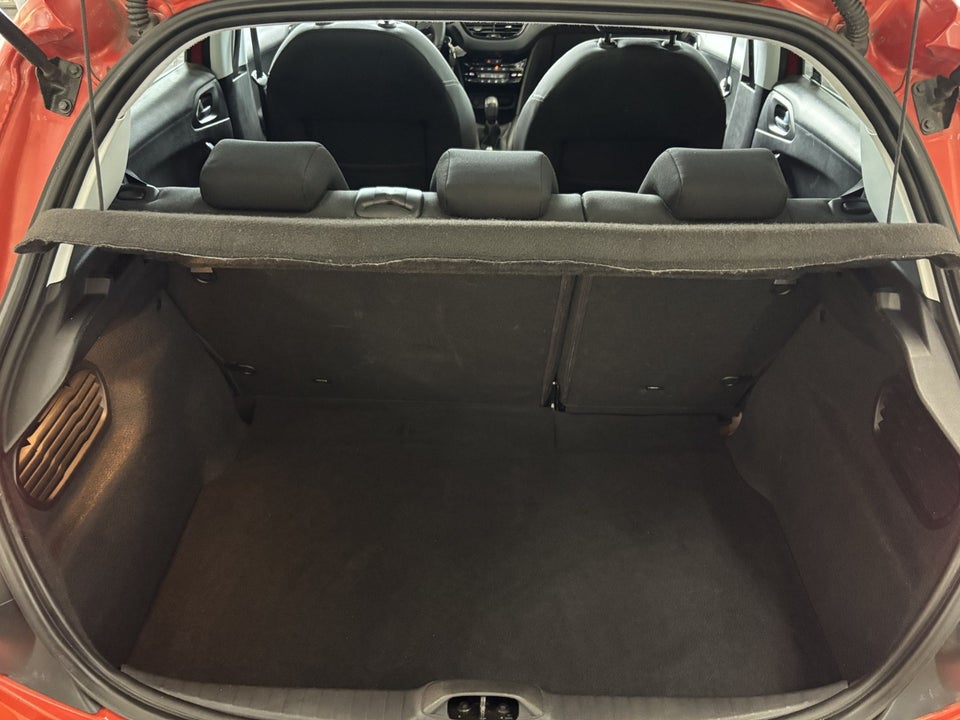 Peugeot 208 1,6 BlueHDi 100 Allure Sky 5d