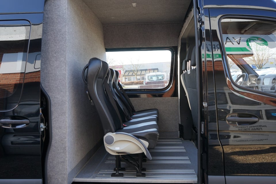 Mercedes Sprinter 317 2,0 CDi A3 Kassevogn aut. RWD