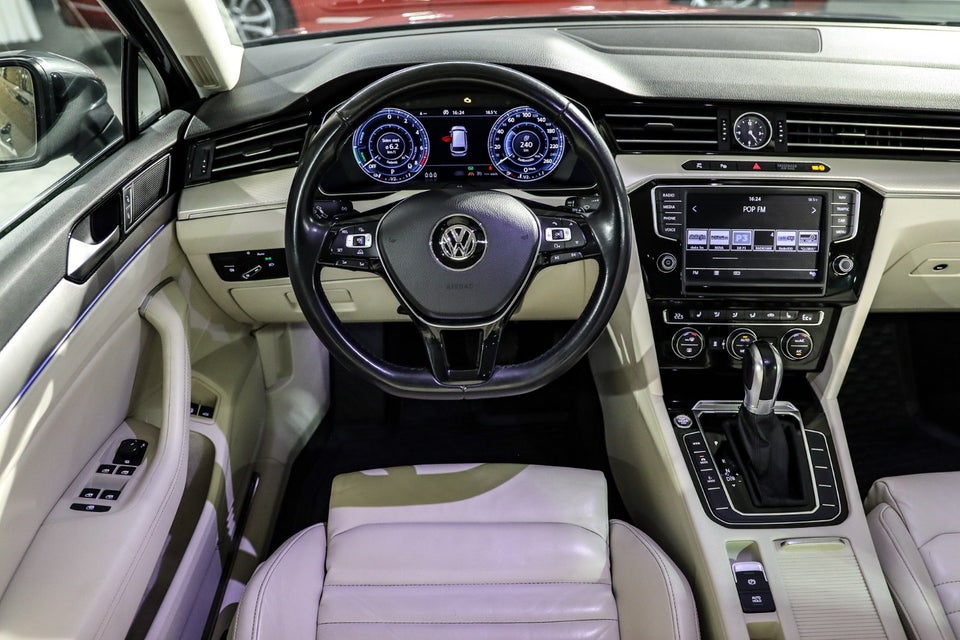 VW Passat 1,4 GTE Highline Variant DSG 5d