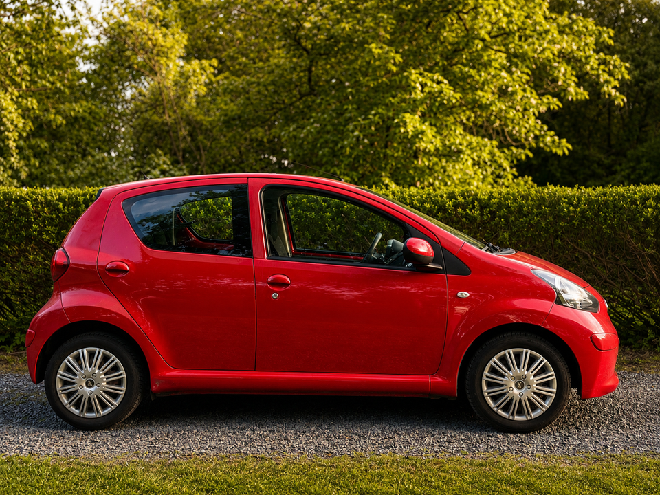 Toyota Aygo 1,0 Plus 5d