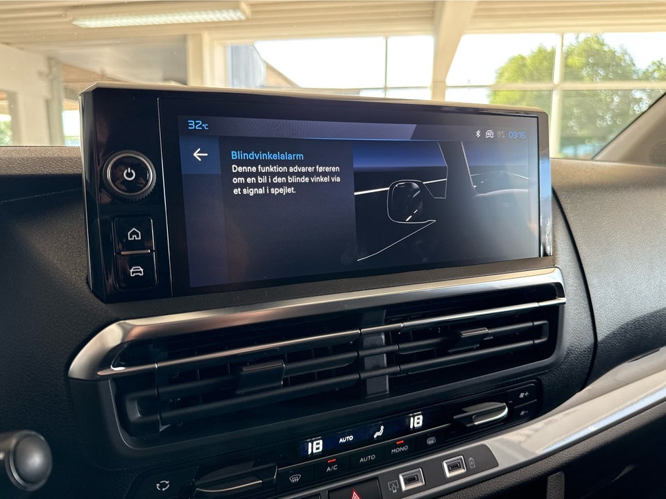 Peugeot e-Expert 75 L2 Premium Van