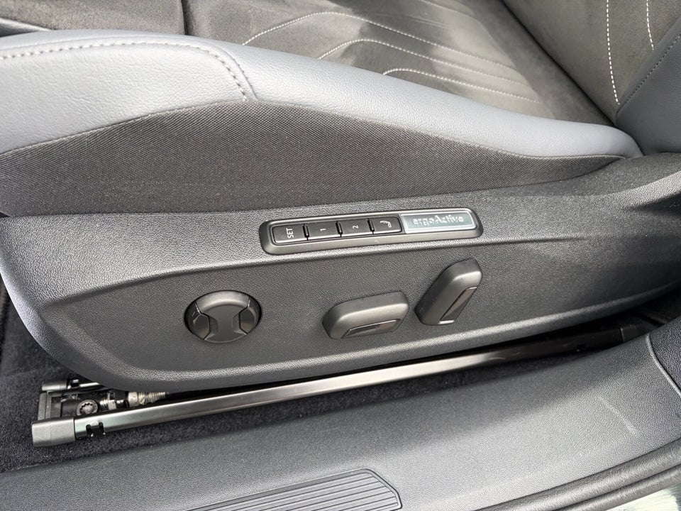 VW ID.5 77 Pro Performance 5d