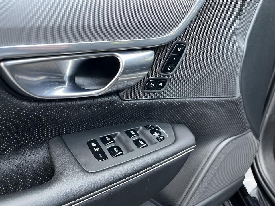 Volvo V90 2,0 T6 ReCharge R-Design aut. AWD 5d