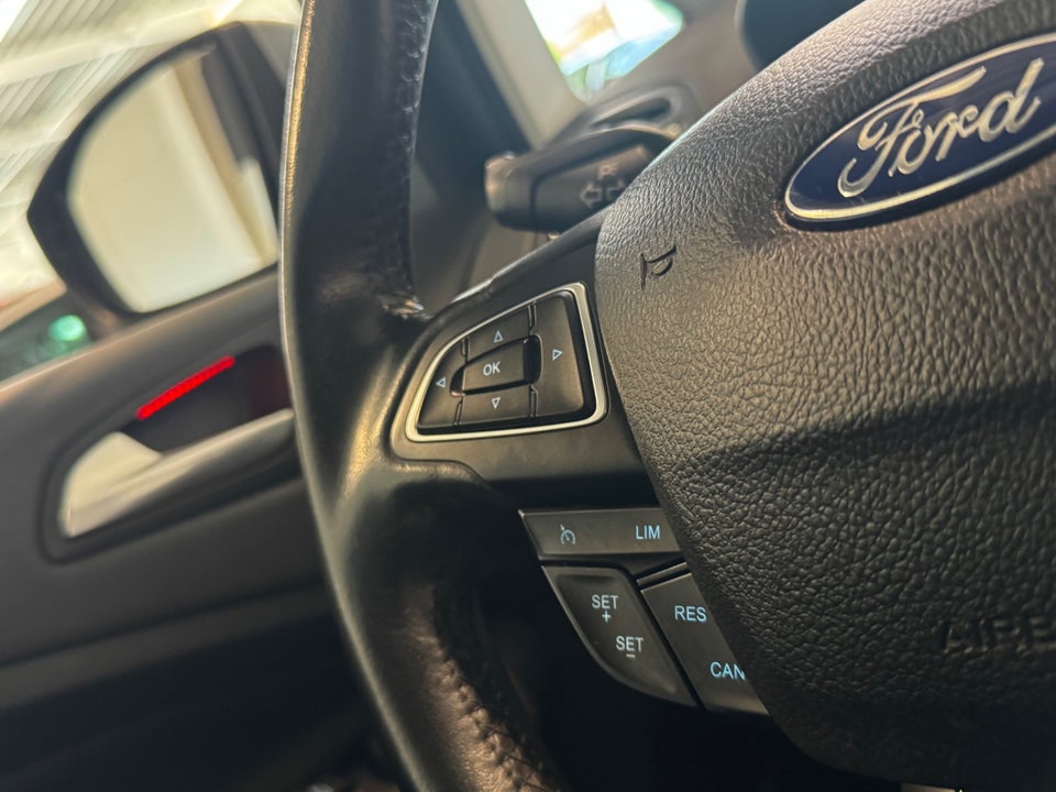 Ford C-MAX 1,0 SCTi 125 Titanium 5d