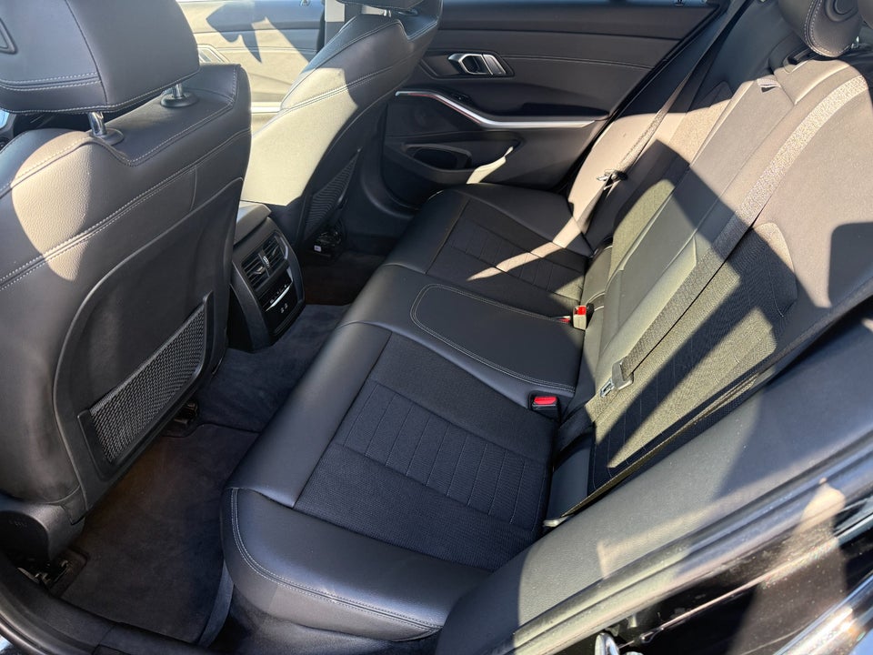 BMW 330e 2,0 Touring Sport Line aut. 5d