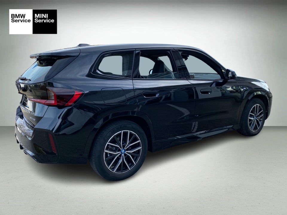 BMW iX1 xDrive30 M-Sport 5d