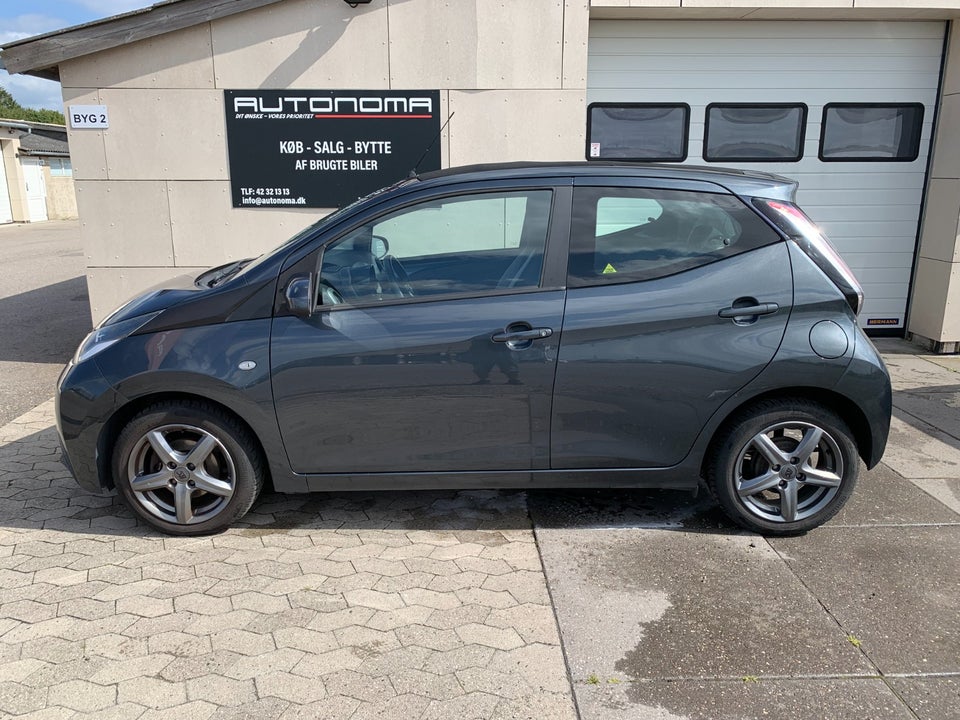 Toyota Aygo 1,0 VVT-i x-sky 5d