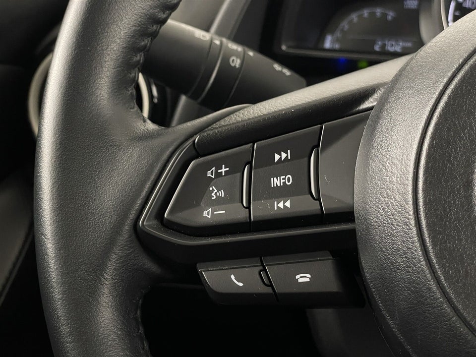 Mazda 2 1,5 e-SkyActive-G Centre-Line 5d