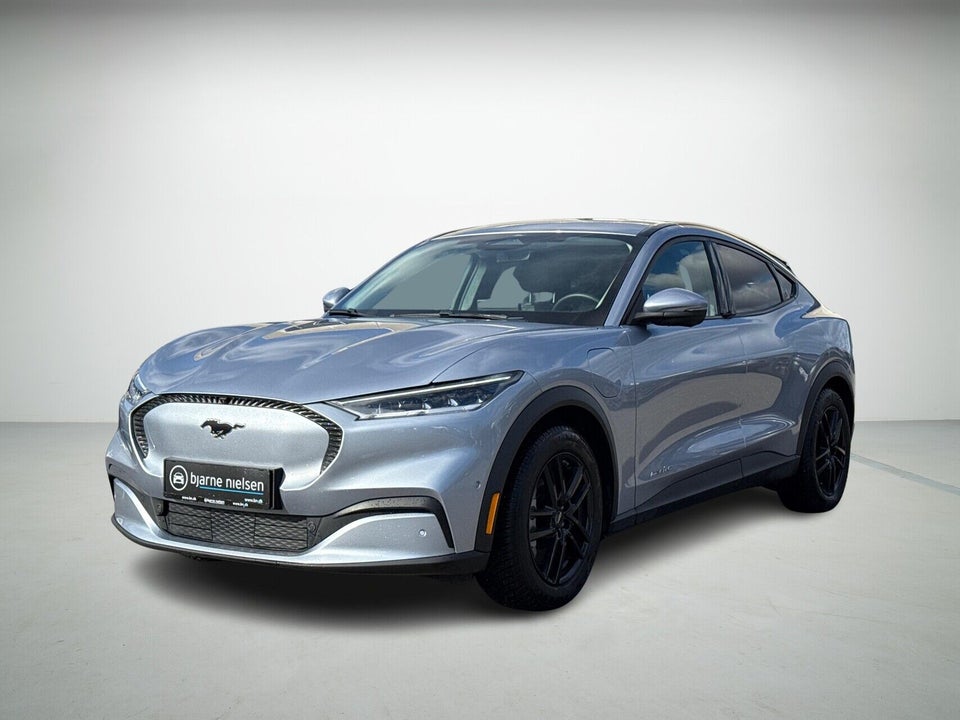 Ford Mustang Mach-E 70 Standard Range 5d