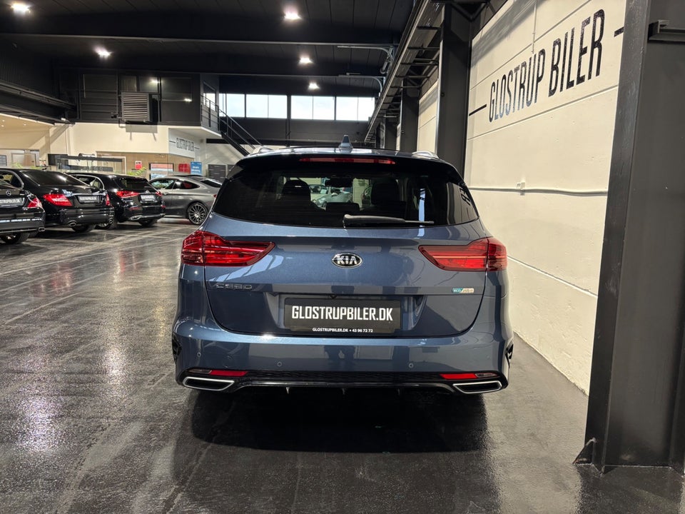 Kia Ceed 1,6 PHEV Upgrade Premium+ SW DCT 5d