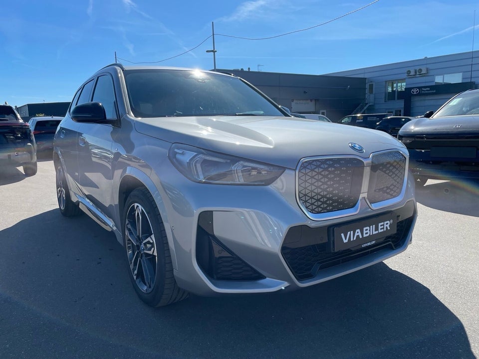 BMW iX1 eDrive20 M-Sport 5d