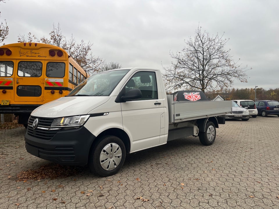 VW Transporter 2,0 TDi 110 Ladvogn lang